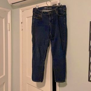 Old Navy Rockstar skinny jeans